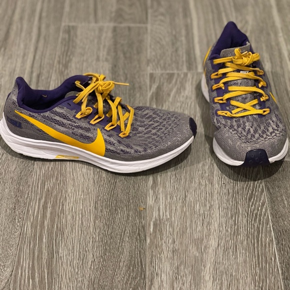 LSU Womens Nike Zoom - Picture 2 of 6